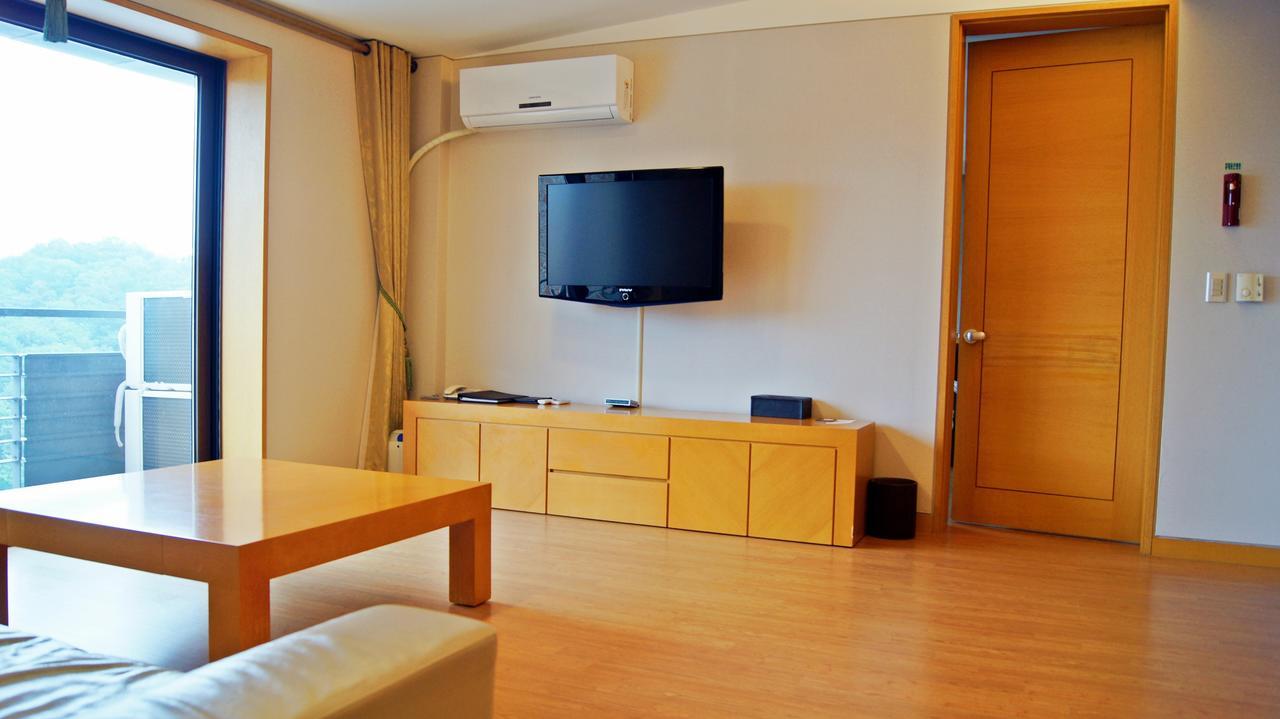 Hantan River Spa Hotel Cheorwon Exteriör bild