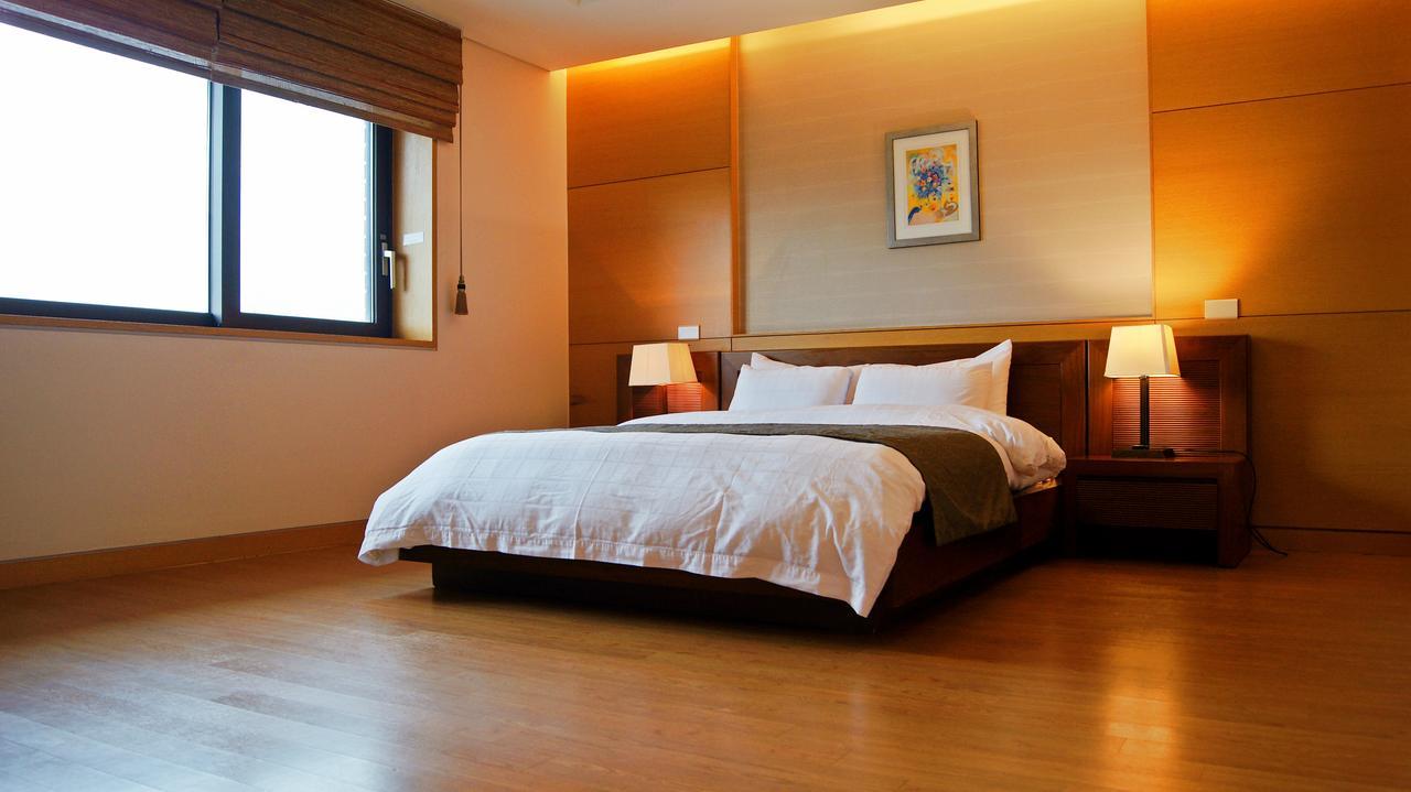 Hantan River Spa Hotel Cheorwon Exteriör bild