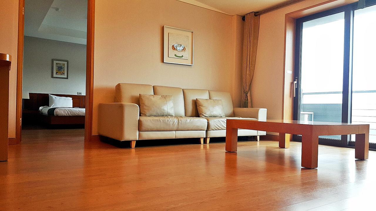 Hantan River Spa Hotel Cheorwon Exteriör bild